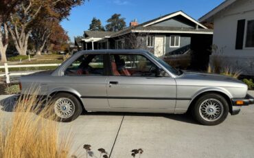 Bmw-325e-1984-grey-12