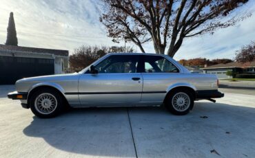 Bmw-325e-1984-grey-13