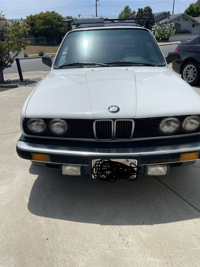 Bmw-325e-1987-white-4