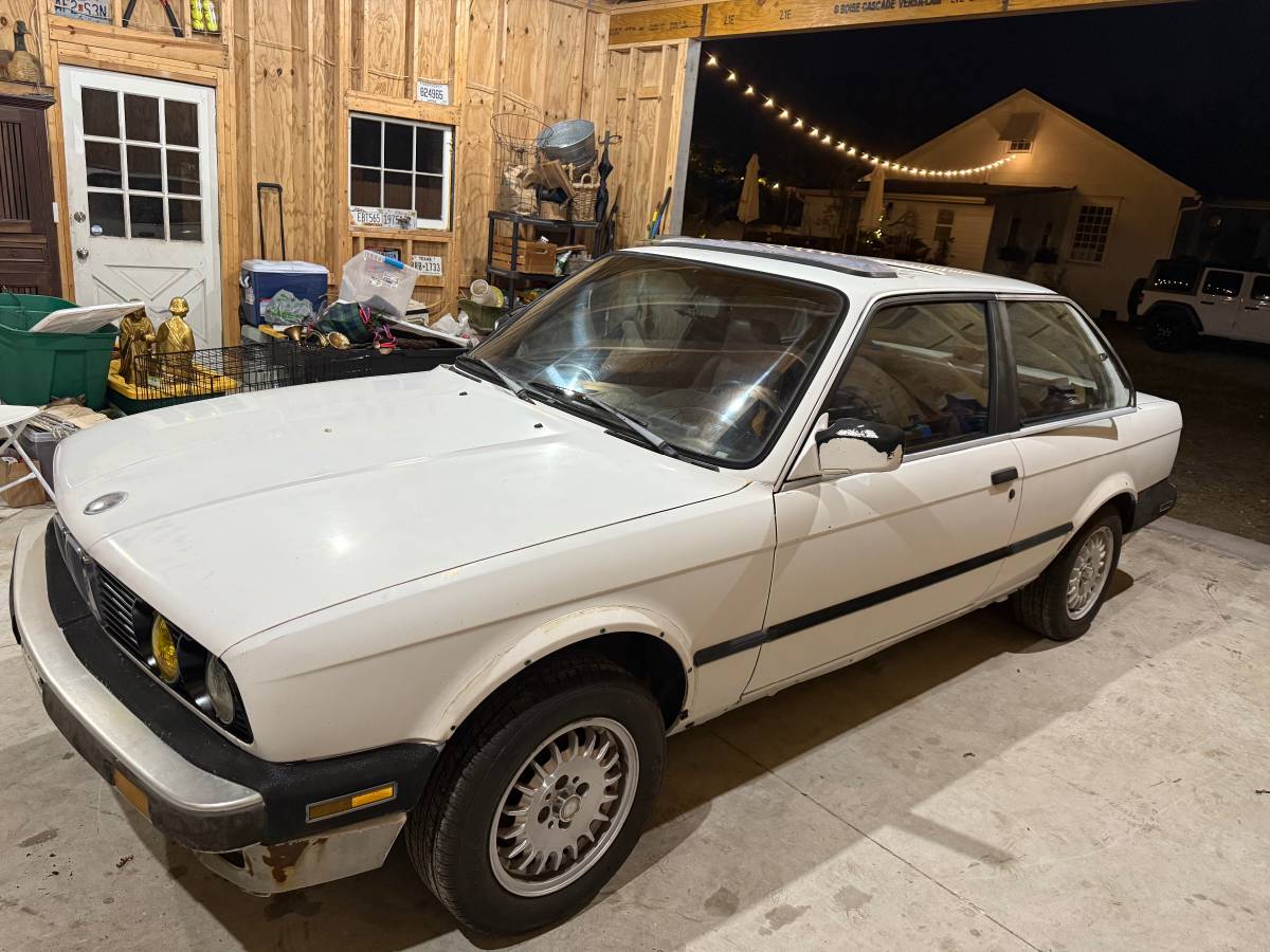 Bmw-325i-1988-3
