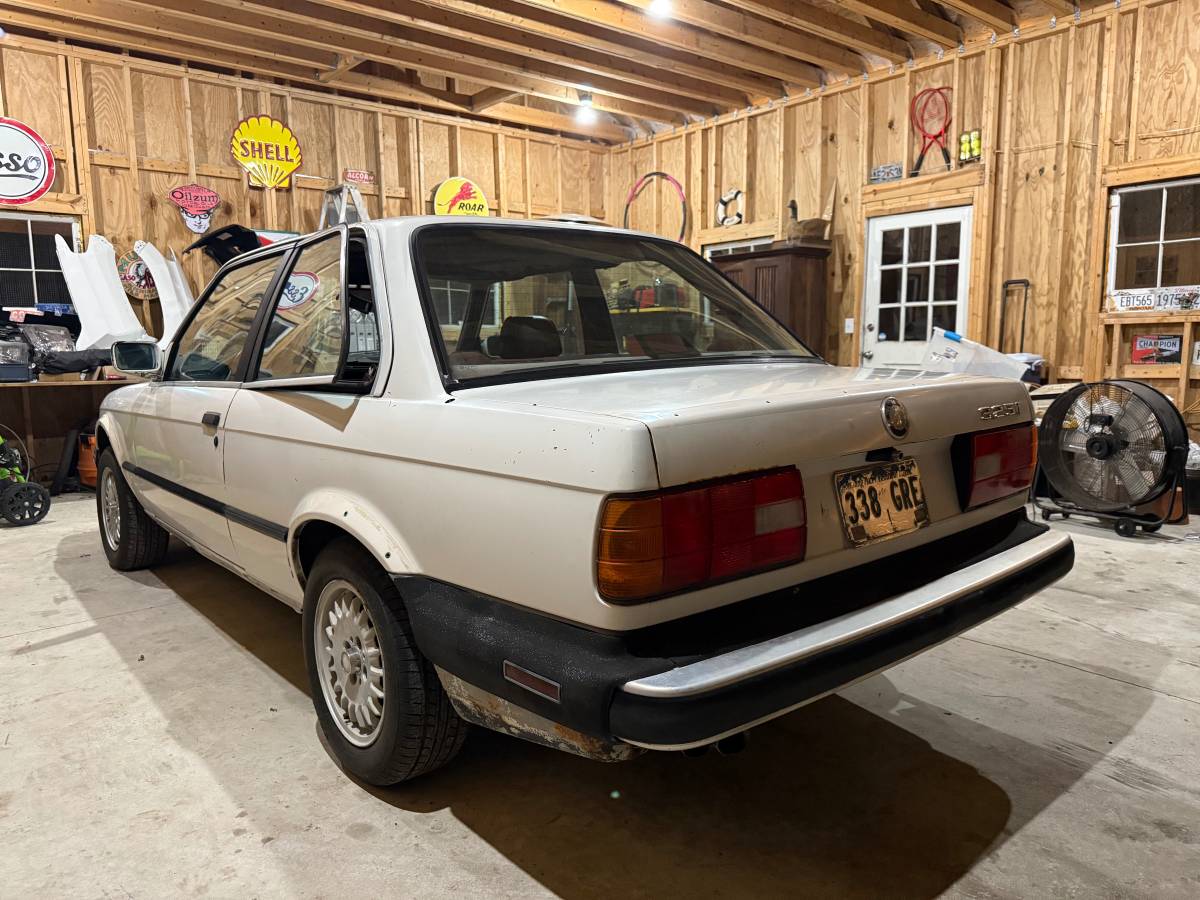 Bmw-325i-1988-9