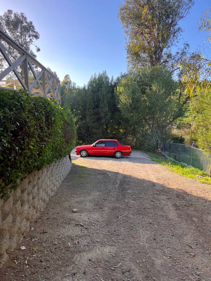 Bmw-325i-1989-red-14