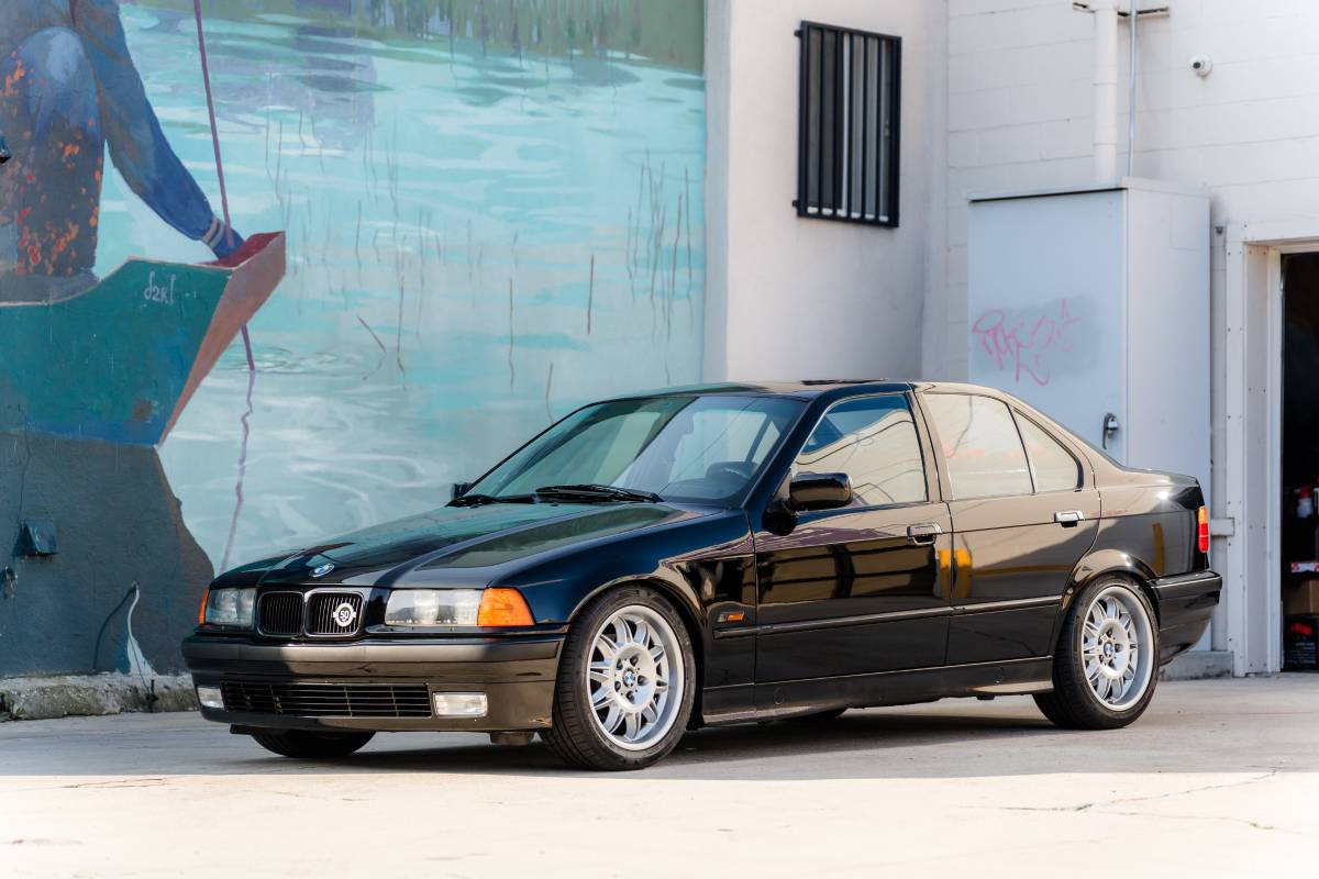 Bmw-325i-1994-black