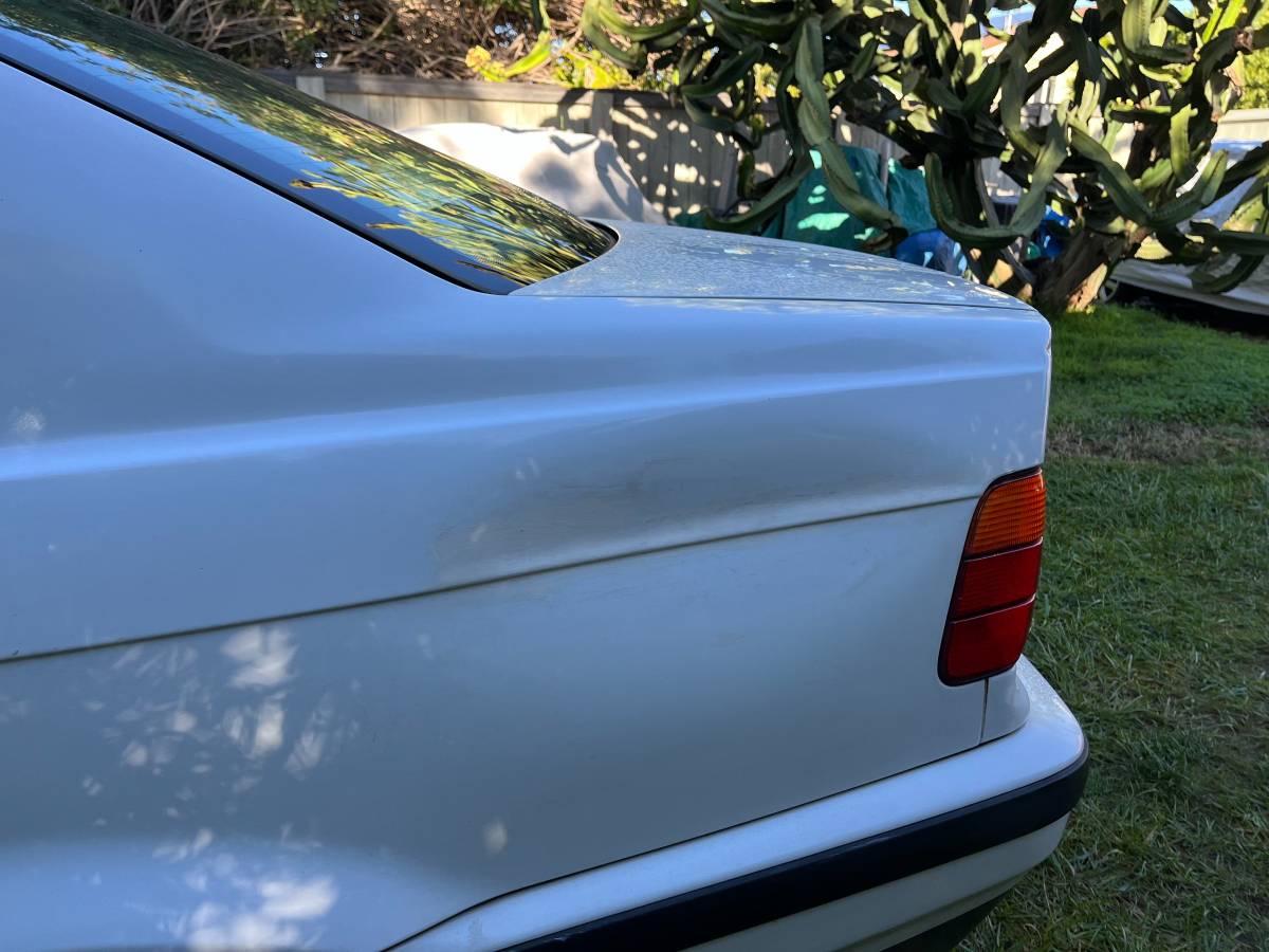 Bmw-325i-1995-white-14