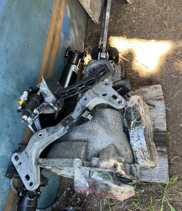 Bmw-325i-1995-white-15