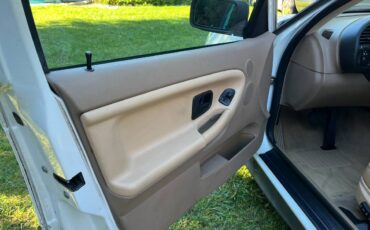 Bmw-325i-1995-white-2