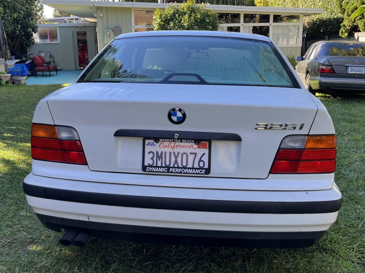 Bmw-325i-1995-white-3