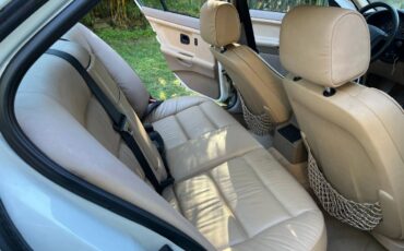 Bmw-325i-1995-white-9