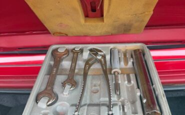 Bmw-325i-convertible-1987-16