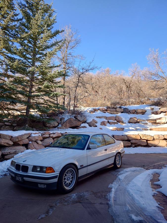 Bmw-325is-1994-white-1