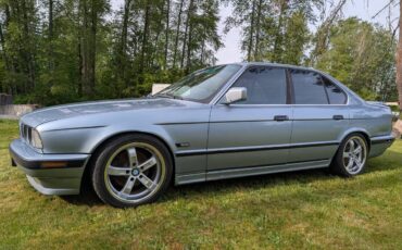Bmw-5-series-1990-blue-1