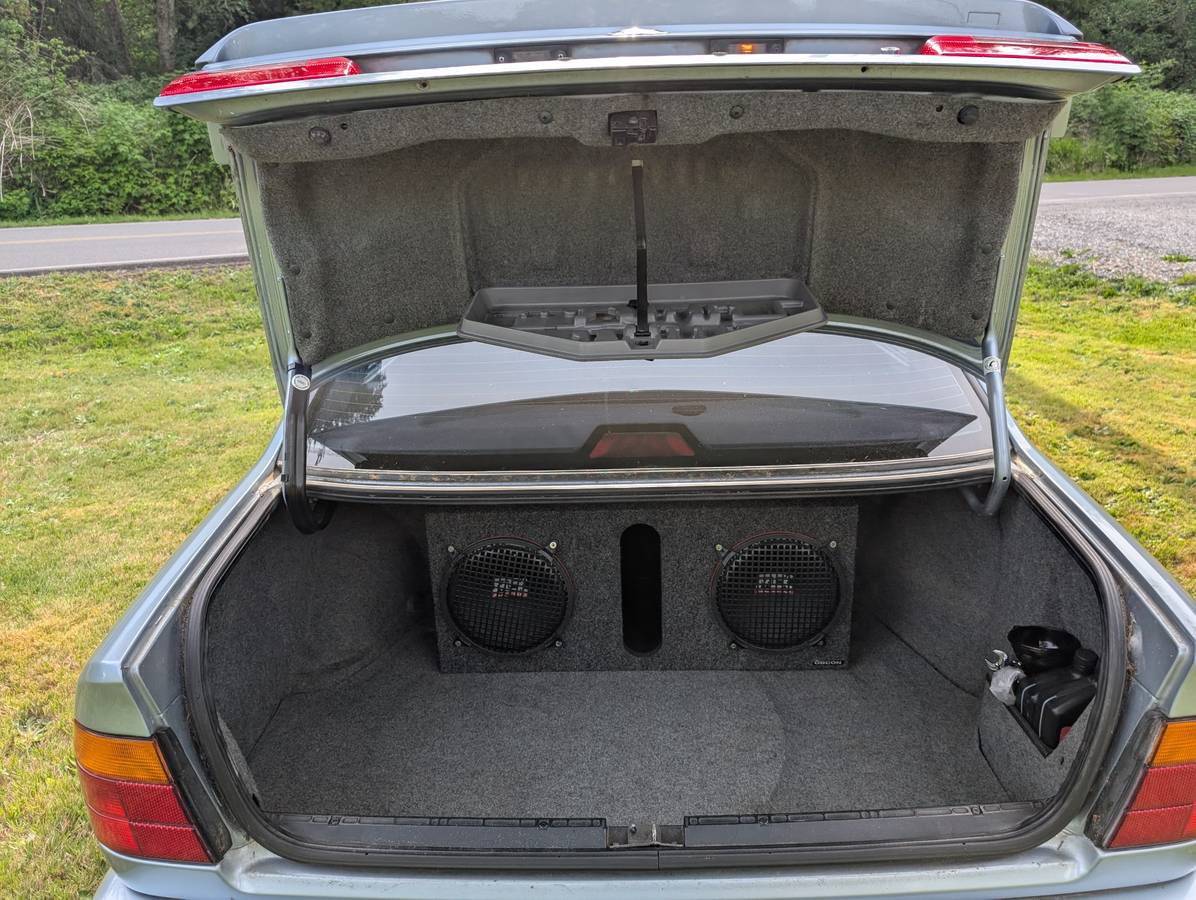 Bmw-5-series-1990-blue-11