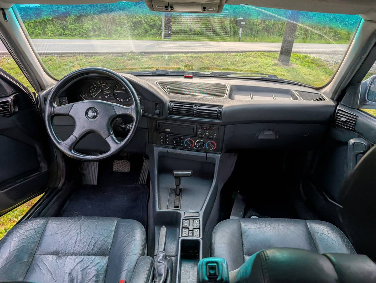 Bmw-5-series-1990-blue-8