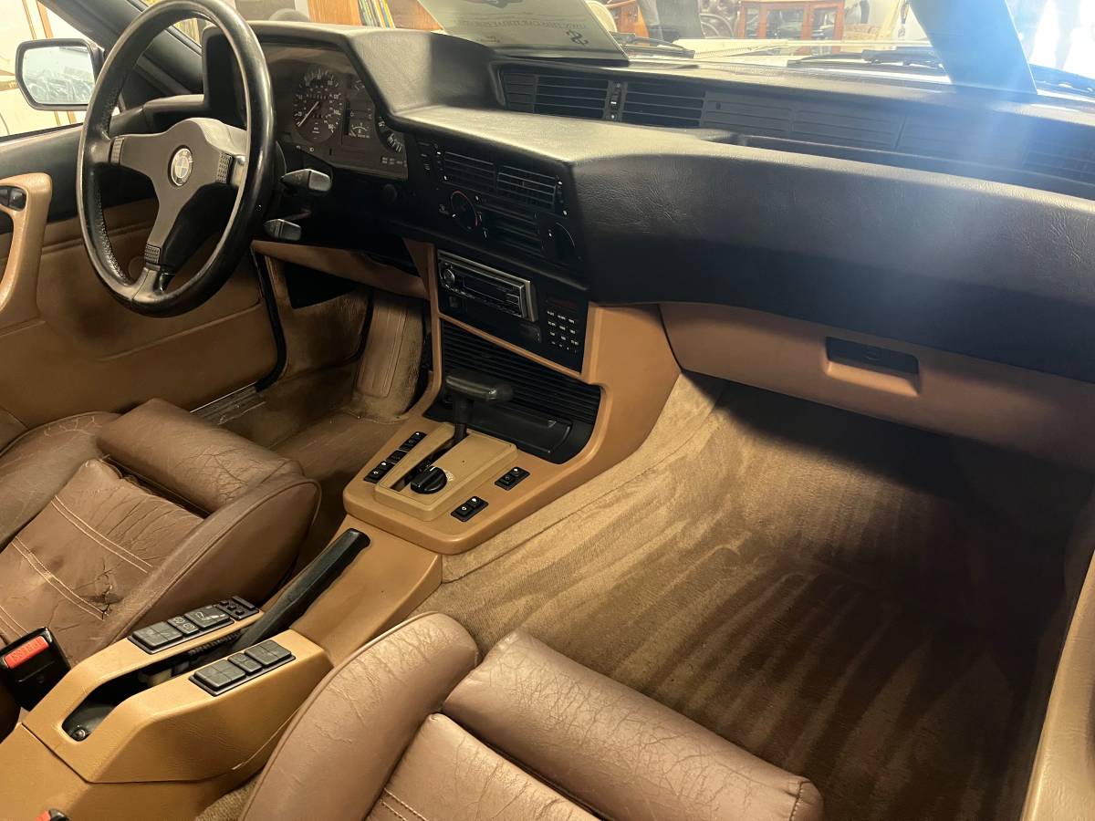 Bmw-635-csi-1986-white-6