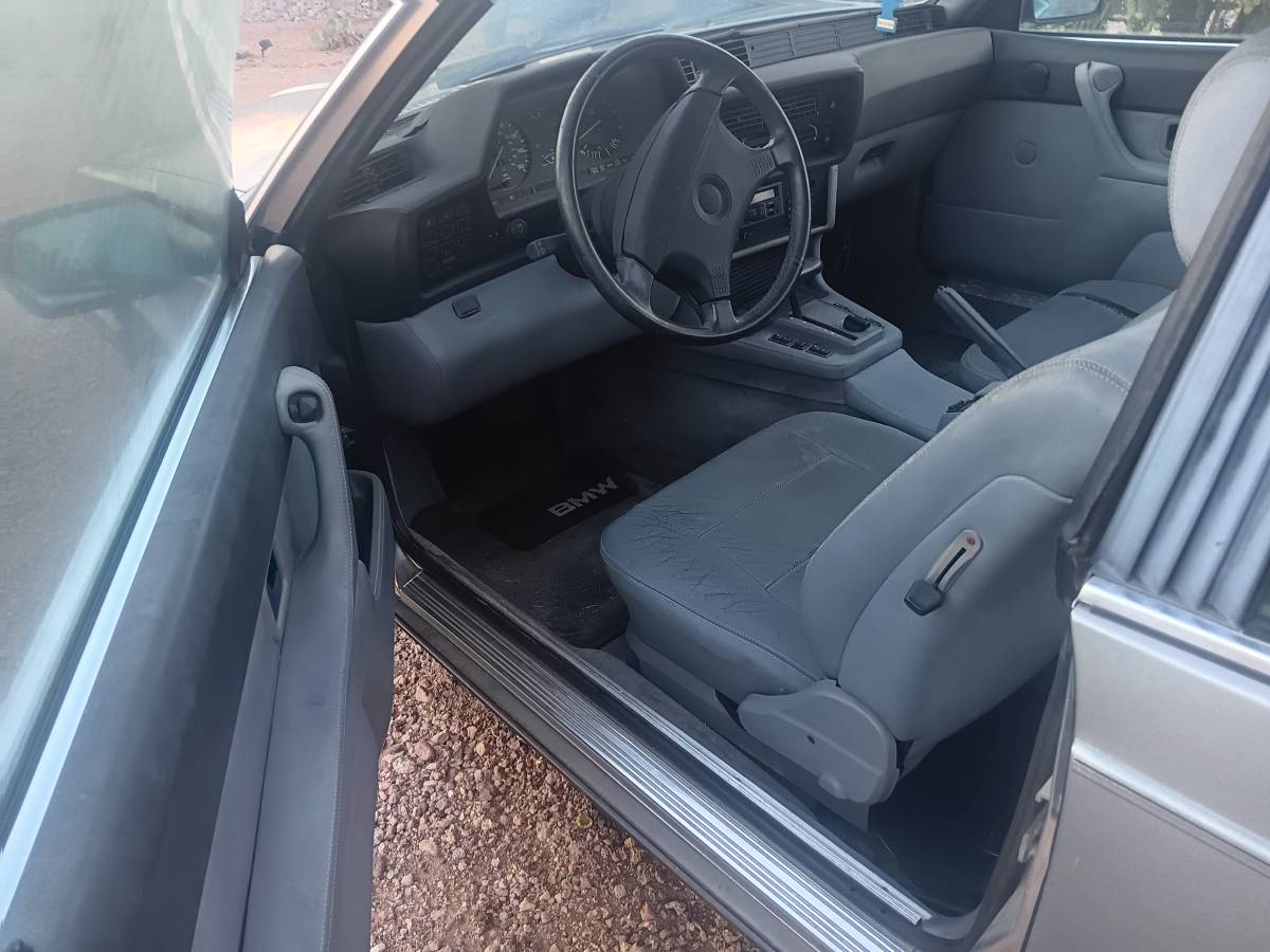 Bmw-635csi-1988-silver-13