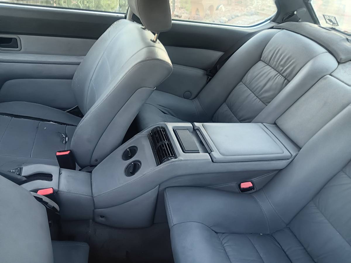 Bmw-635csi-1988-silver-17