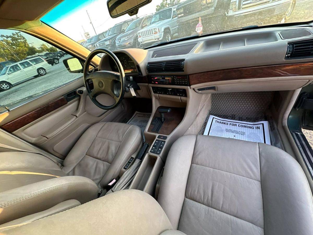 Bmw-735il-1991-green-13