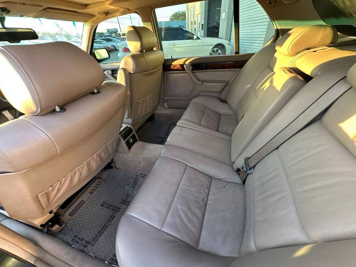 Bmw-735il-1991-green-2