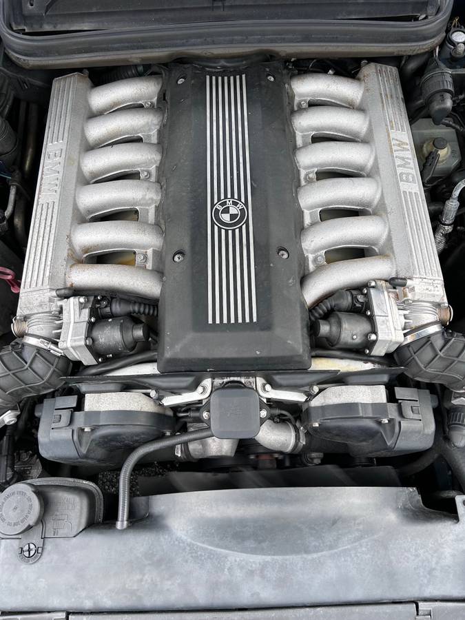 Bmw-850-ci-1993-green-12