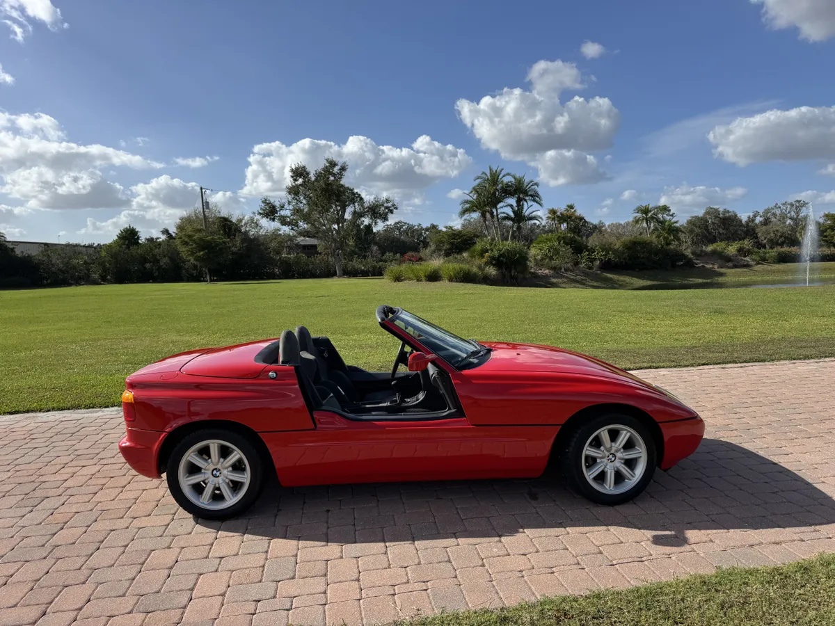 Bmw-Z1-1990-Top-Red-Gray-Nubuck-With-Camouflage-Leather-11