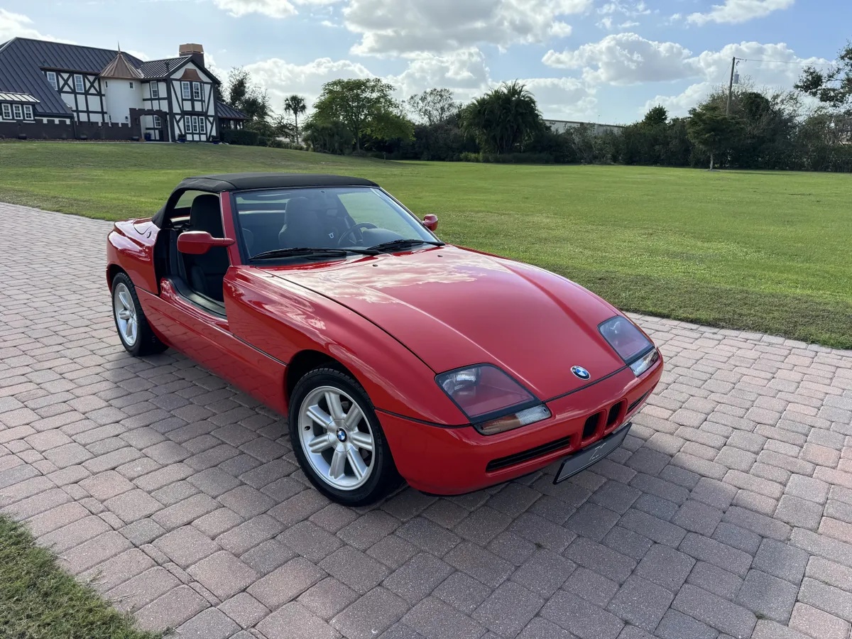 Bmw-Z1-1990-Top-Red-Gray-Nubuck-With-Camouflage-Leather-2