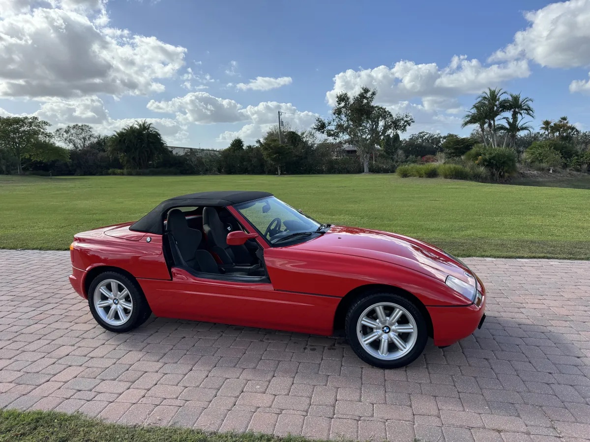 Bmw-Z1-1990-Top-Red-Gray-Nubuck-With-Camouflage-Leather