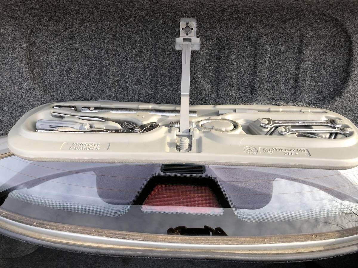 Bmw-e36-m3-1995-silver-19