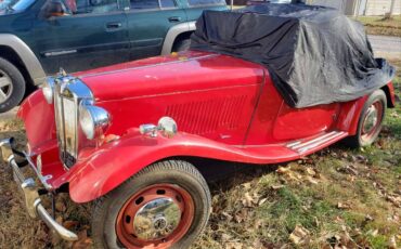 British-coach-works-ltd.-1983-red-1