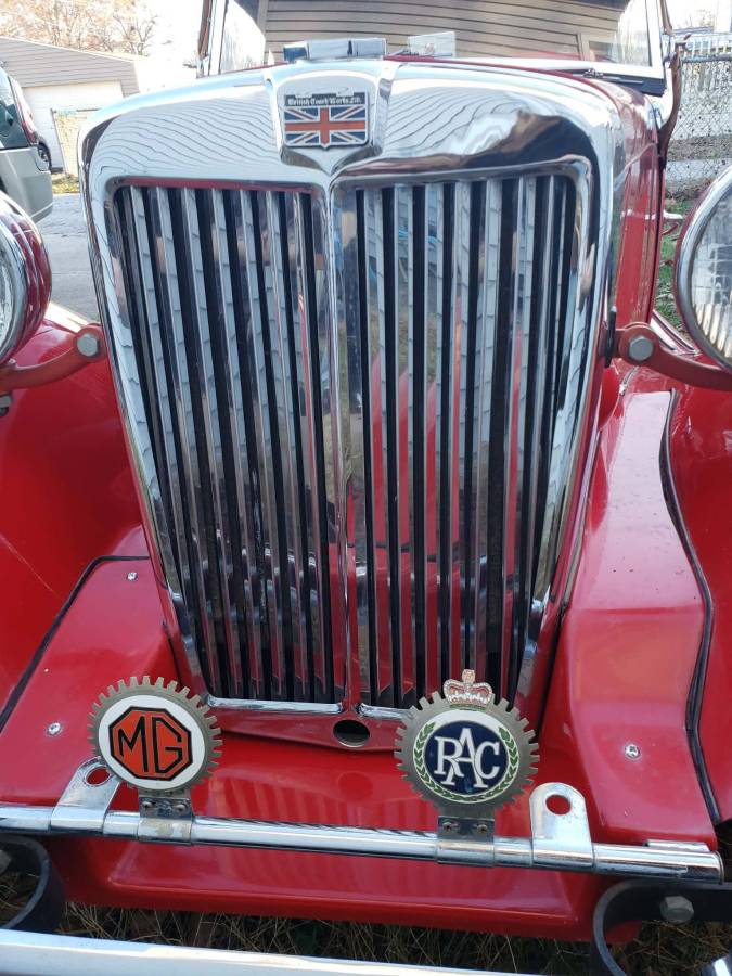 British-coach-works-ltd.-1983-red-12