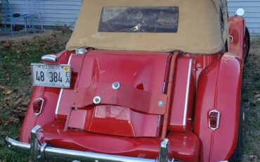 British-coach-works-ltd.-1983-red-3