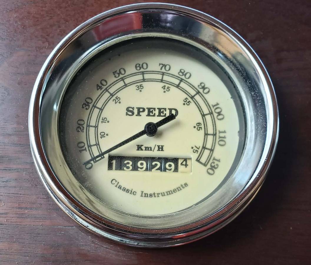 British-coach-works-ltd.-1983-red-5