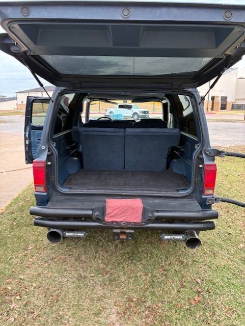 Bronco-11-1988-blue-5