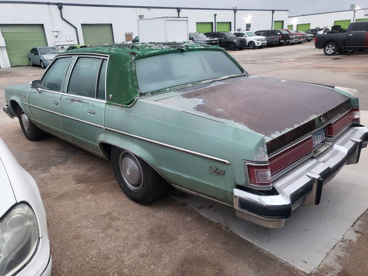 Buick-1979-green-7