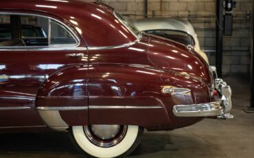 Buick-248-CID-8-cyl-Super-4-Door-Sedan-1947-4-Door-Sedan-3