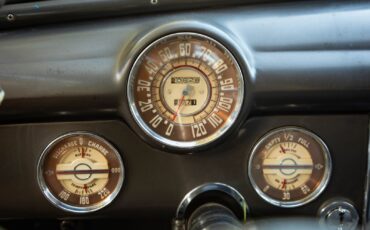 Buick-248-CID-8-cyl-Super-4-Door-Sedan-1947-4-Door-Sedan-35