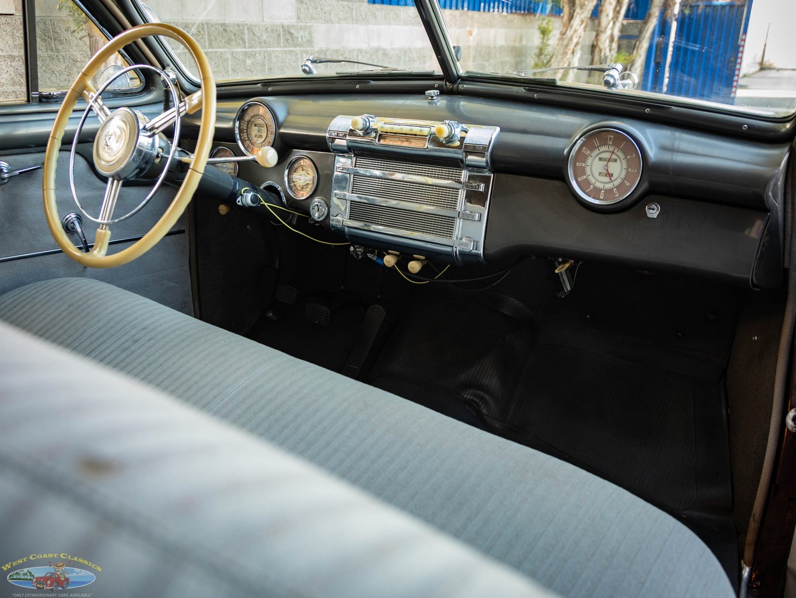 Buick-248-CID-8-cyl-Super-4-Door-Sedan-1947-4-Door-Sedan-38