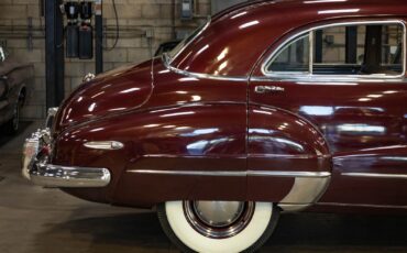 Buick-248-CID-8-cyl-Super-4-Door-Sedan-1947-4-Door-Sedan-4