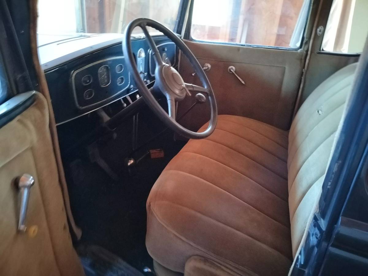 Buick-2dr-coupe-1932-4