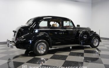 Buick-Century-1937-Sedan-13