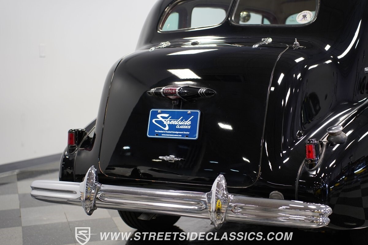 Buick-Century-1937-Sedan-26