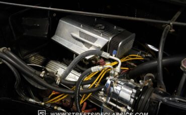 Buick-Century-1937-Sedan-3