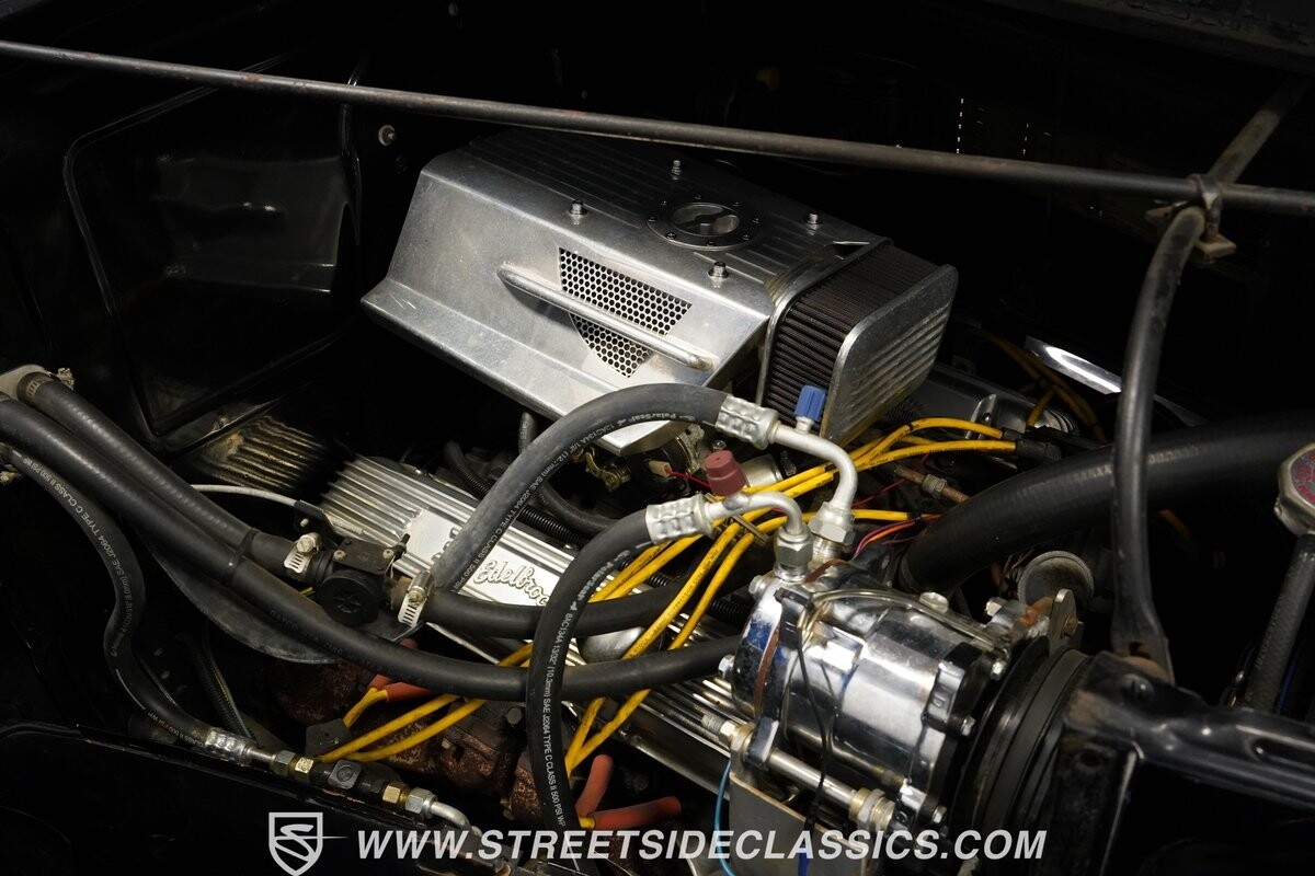 Buick-Century-1937-Sedan-3