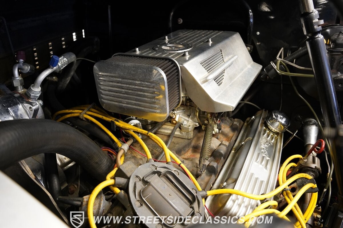 Buick-Century-1937-Sedan-33