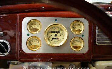 Buick-Century-1937-Sedan-39