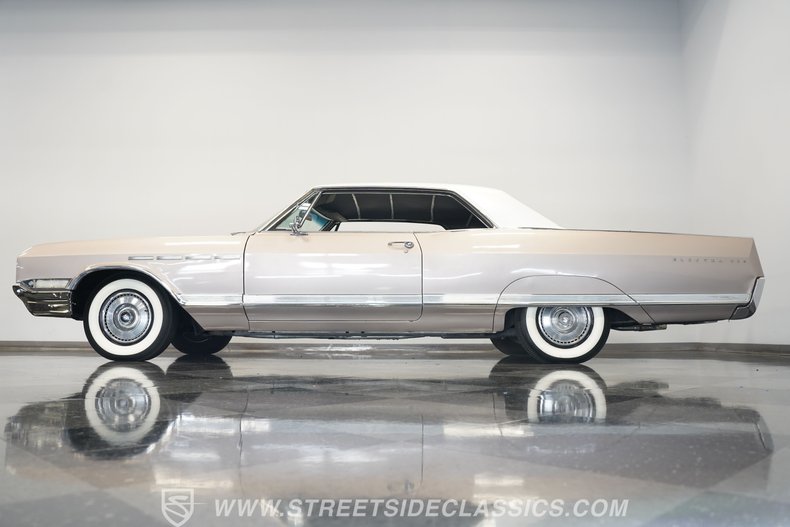 Buick-Electra-1965-Champagne-Gray-14