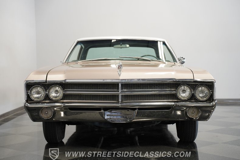 Buick-Electra-1965-Champagne-Gray-23
