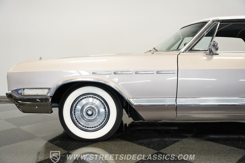 Buick-Electra-1965-Champagne-Gray-26