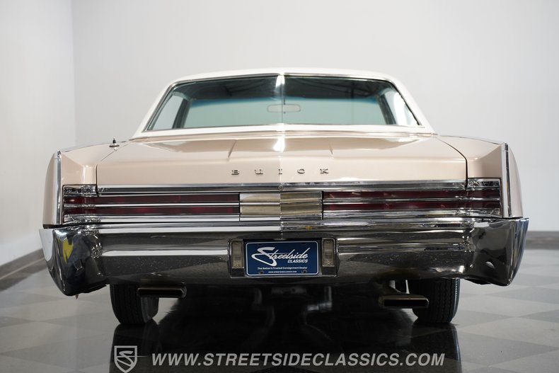 Buick-Electra-1965-Champagne-Gray-28