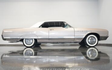Buick-Electra-1965-Champagne-Gray-3