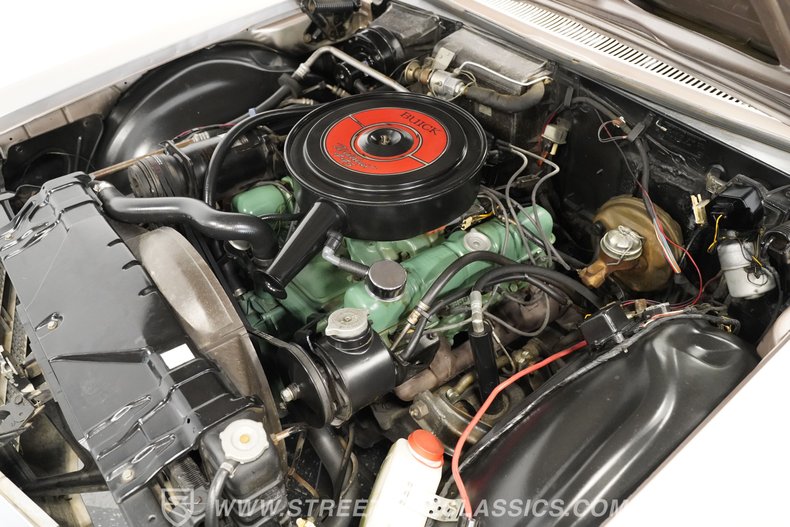 Buick-Electra-1965-Champagne-Gray-32